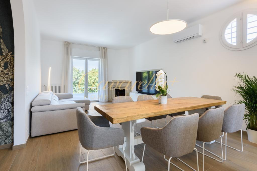 Immagine 24 di Appartamento in affitto  a Forte Dei Marmi