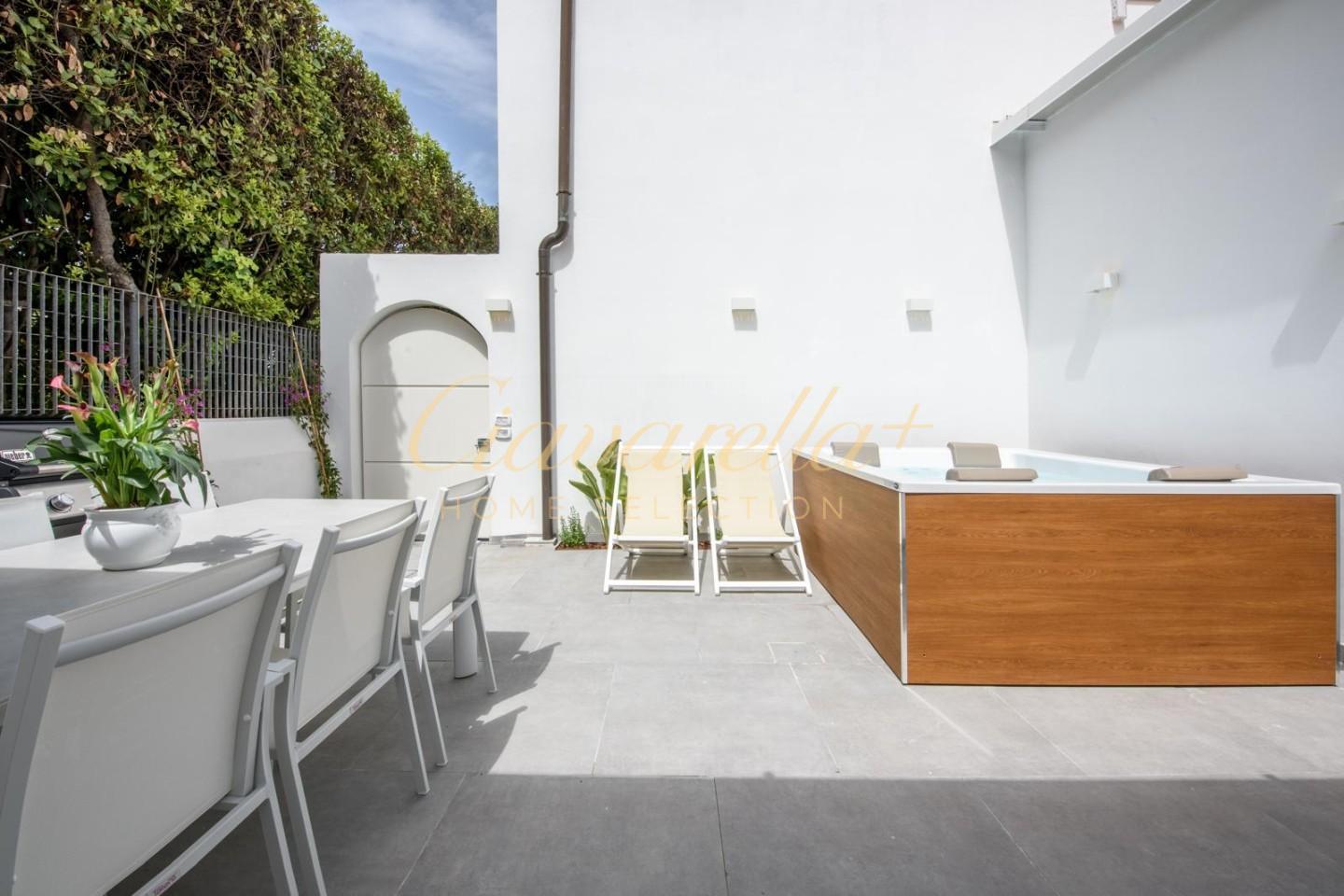 Immagine 3 di Appartamento in affitto  a Forte Dei Marmi