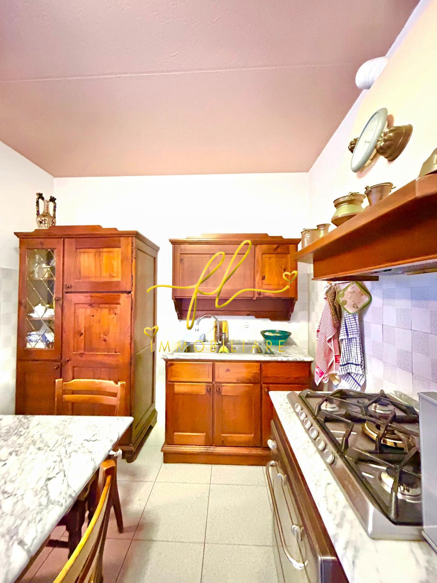 Immagine 19 di Appartamento in vendita  a Portoferraio