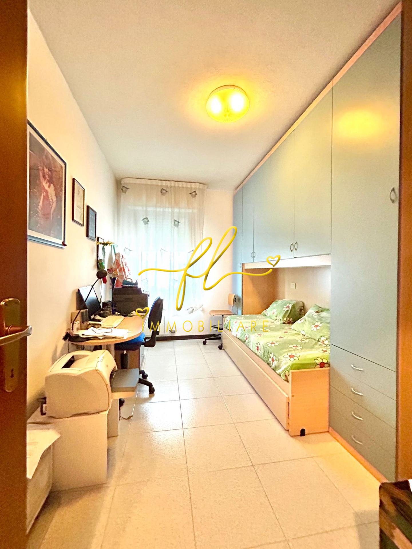 Immagine 10 di Appartamento in vendita  a Portoferraio