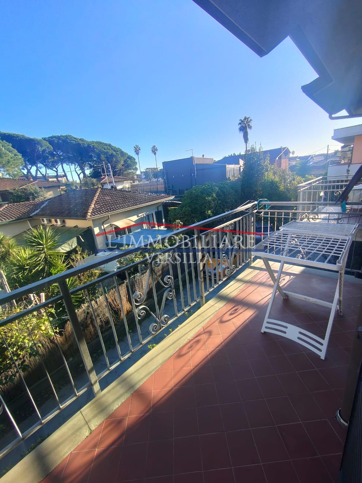 Immagine 33 di Appartamento in vendita  a Massa