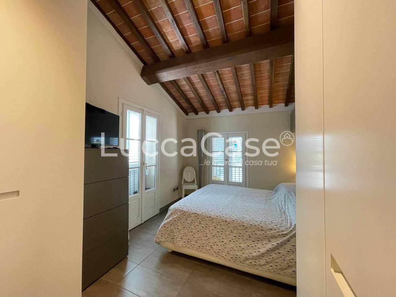 Immagine 15 di Appartamento in vendita  a Capannori