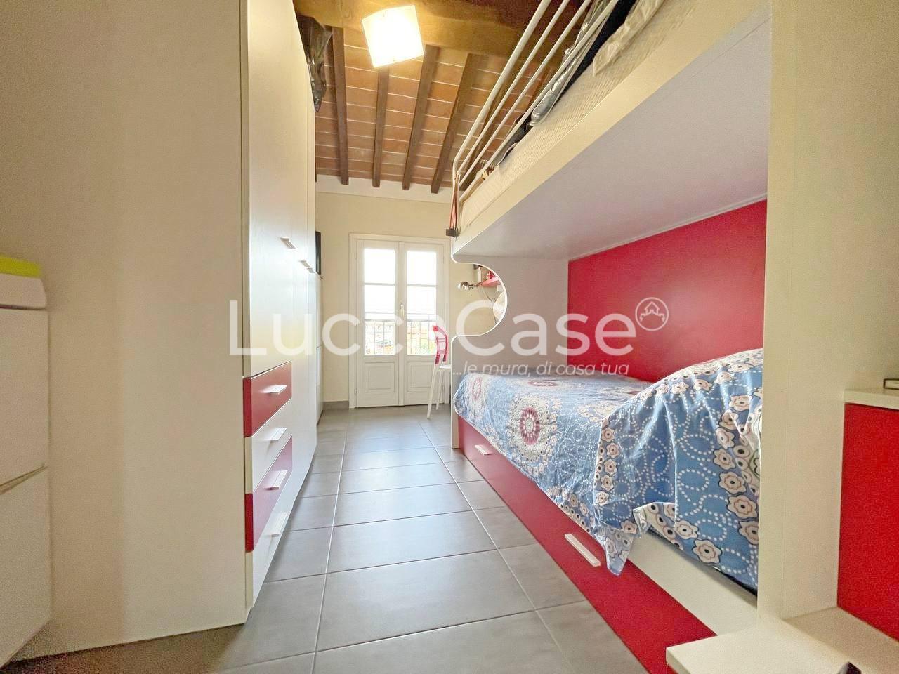 Immagine 7 di Appartamento in vendita  a Capannori