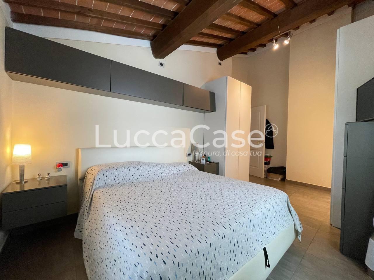 Immagine 13 di Appartamento in vendita  a Capannori