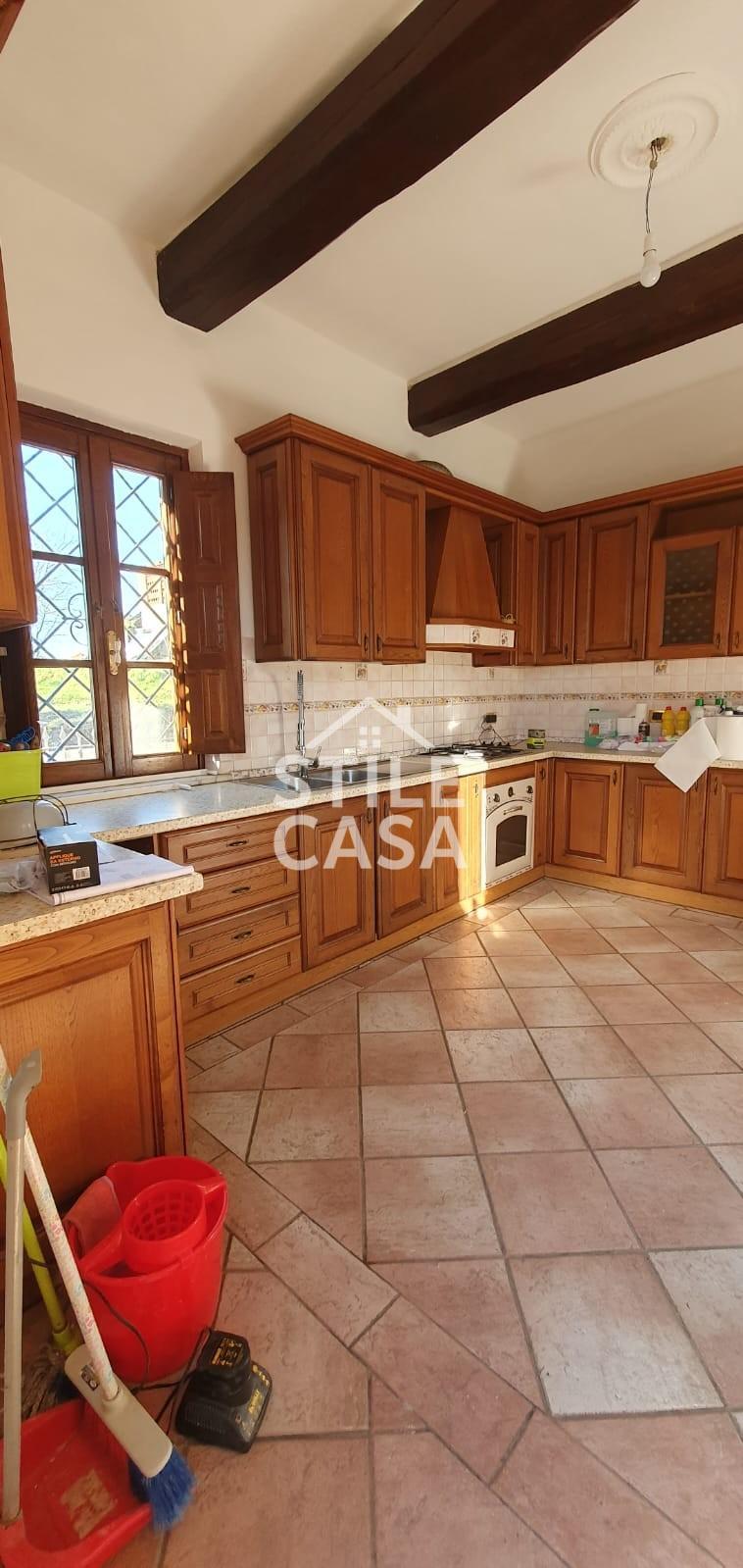 Immagine 2 di Villetta a schiera in vendita  a Altopascio