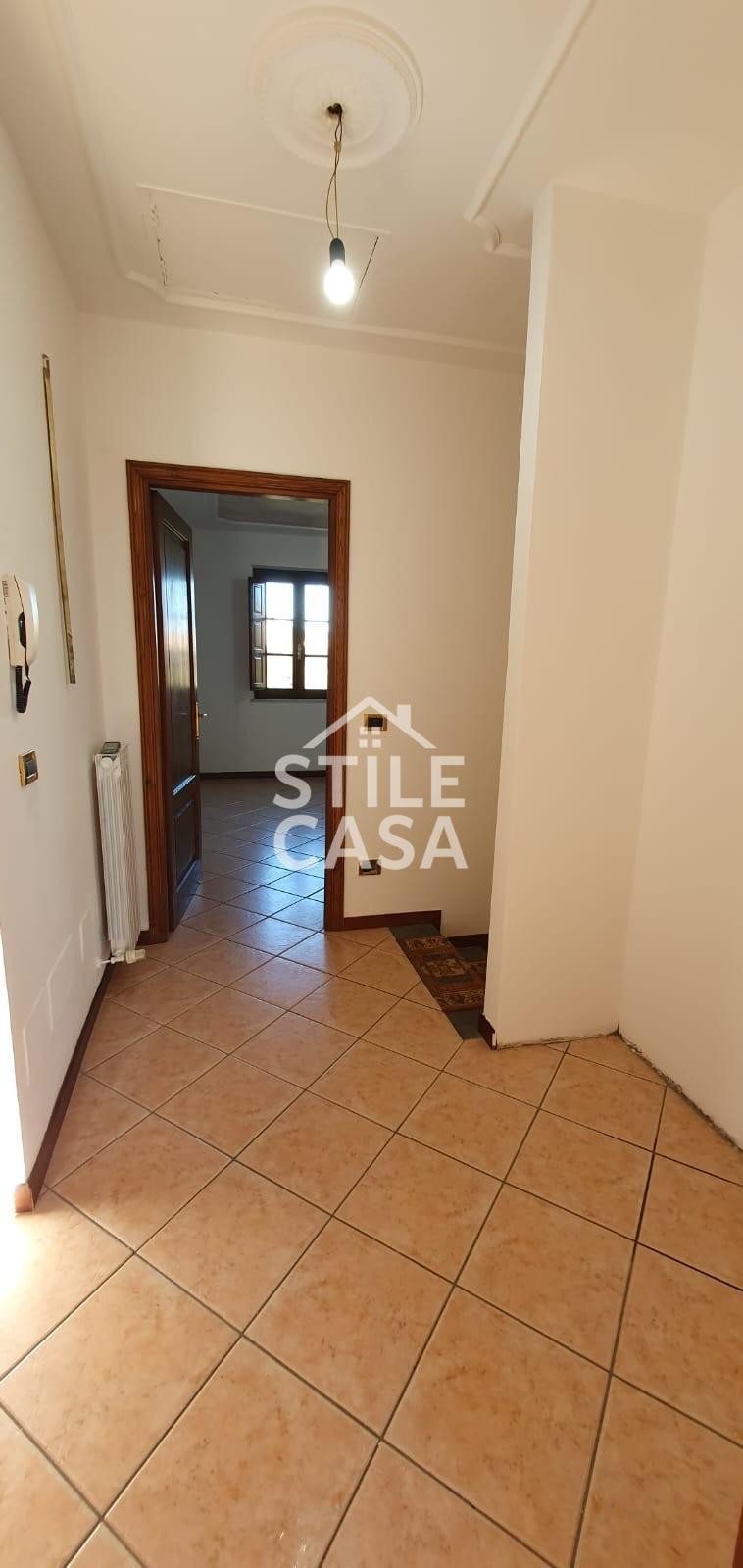 Immagine 13 di Villetta a schiera in vendita  a Altopascio