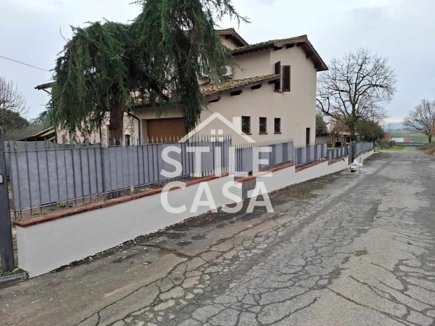 Immagine 20 di Villetta a schiera in vendita  a Altopascio