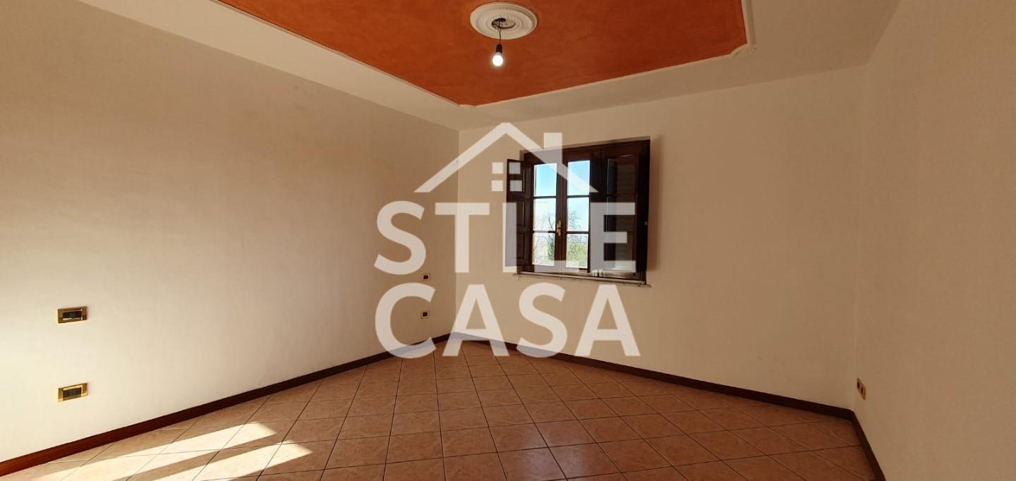 Immagine 11 di Villetta a schiera in vendita  a Altopascio