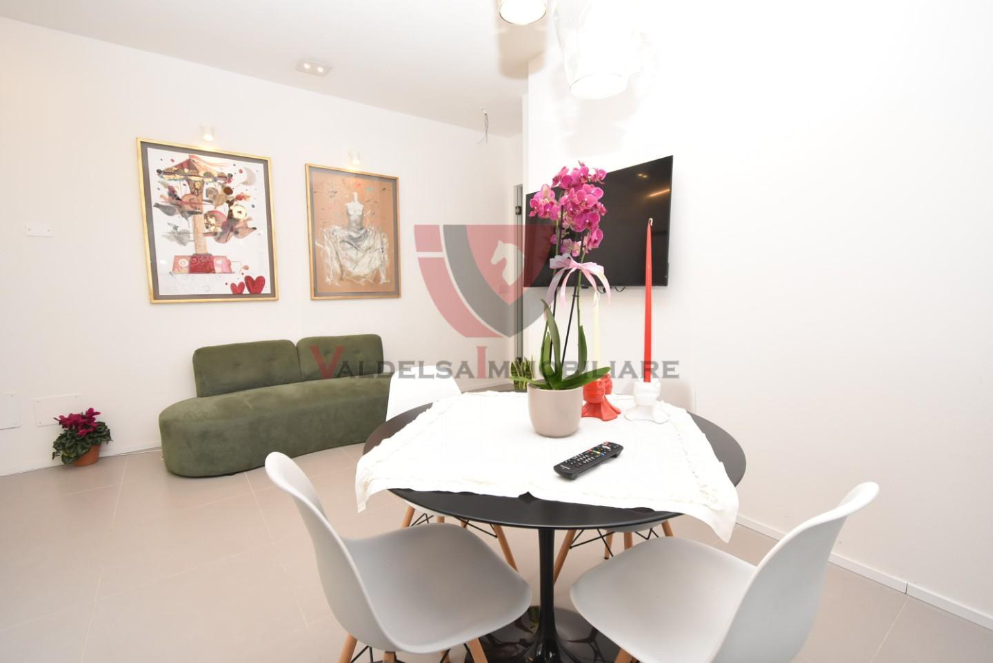 appartamento in vendita a Colle di Val d'Elsa