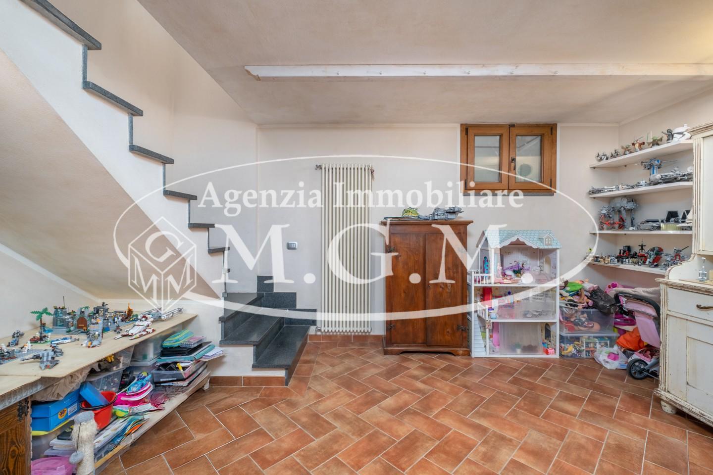 Immagine 40 di Appartamento in vendita  a Bientina