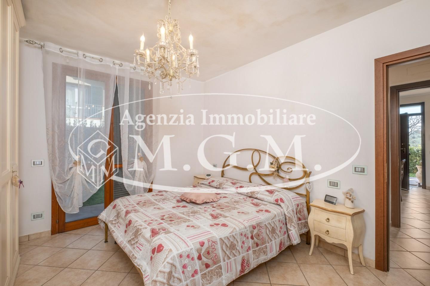 Immagine 31 di Appartamento in vendita  a Bientina