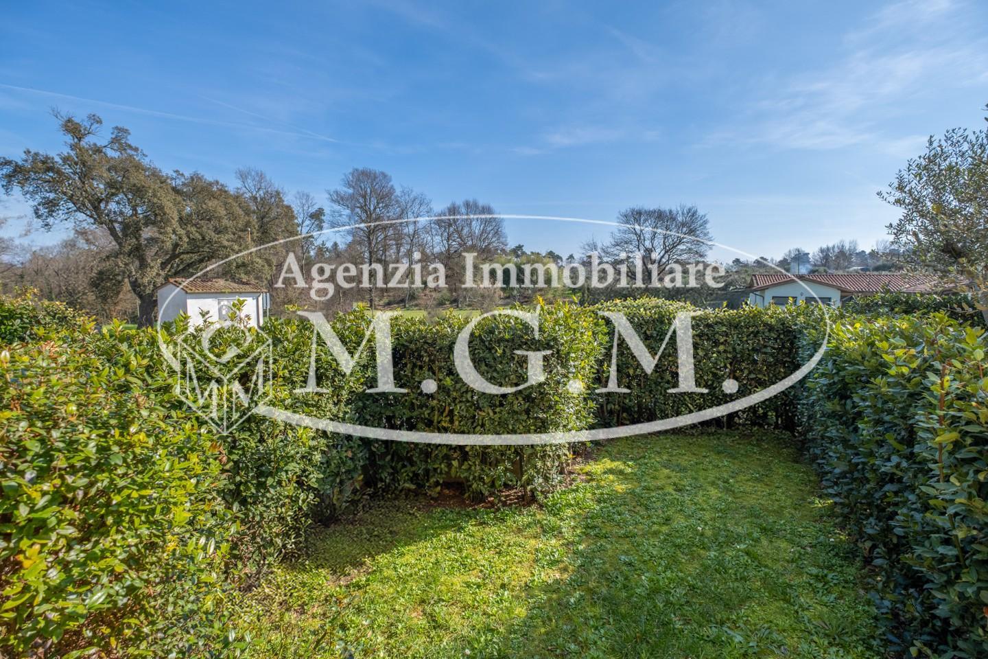 Immagine 17 di Appartamento in vendita  a Bientina