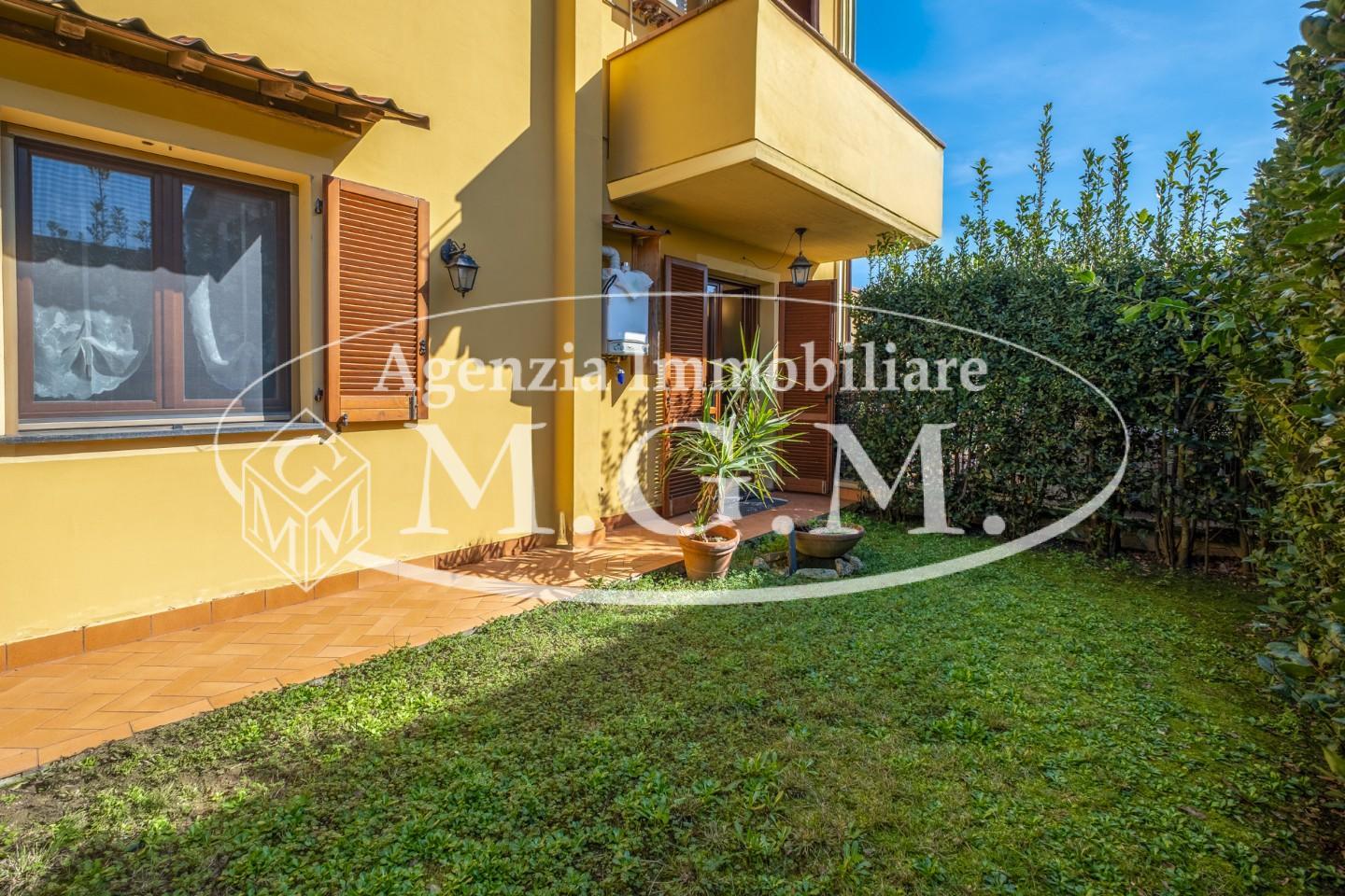 Immagine 25 di Appartamento in vendita  a Bientina