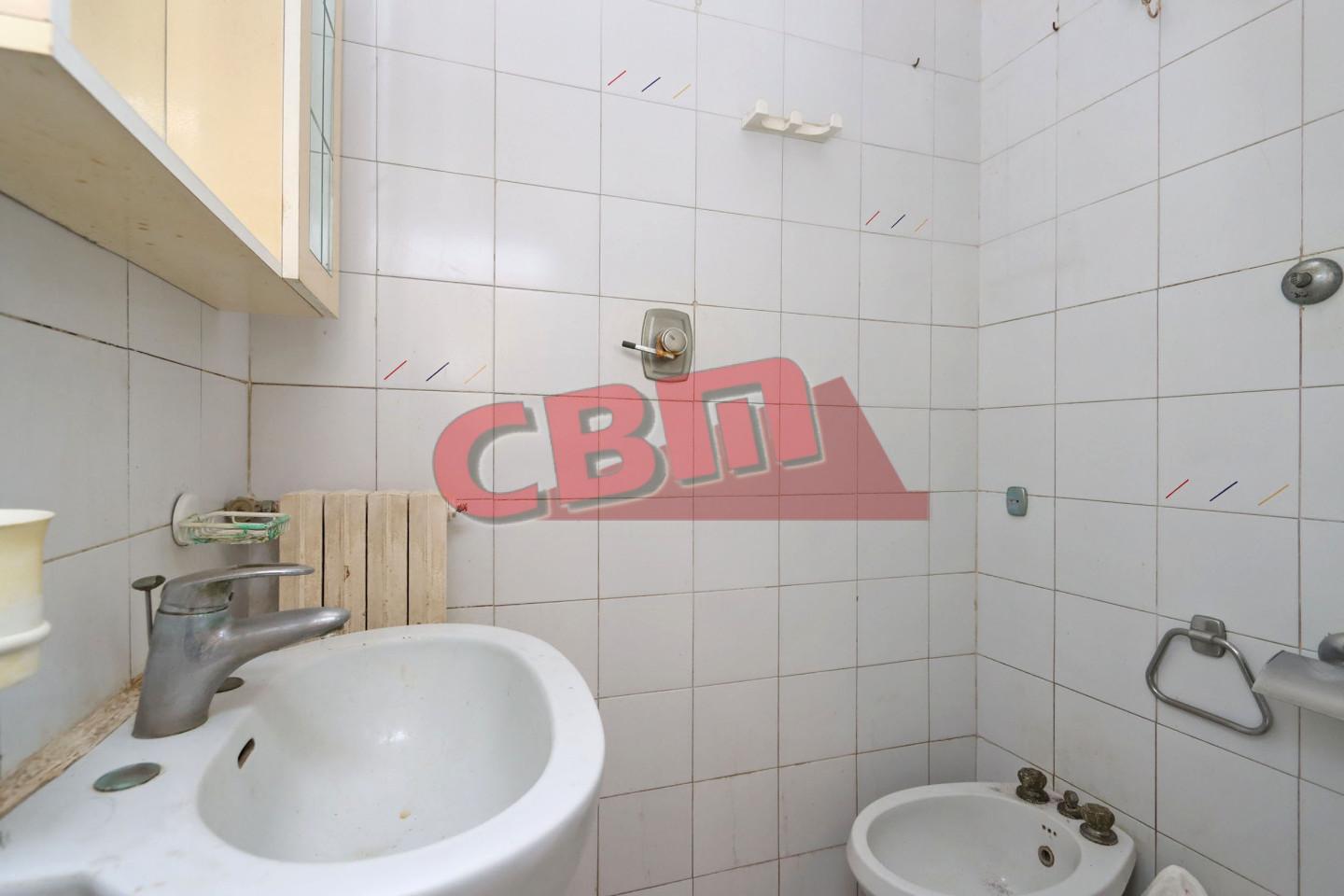 Immagine 25 di Appartamento in vendita  a Livorno