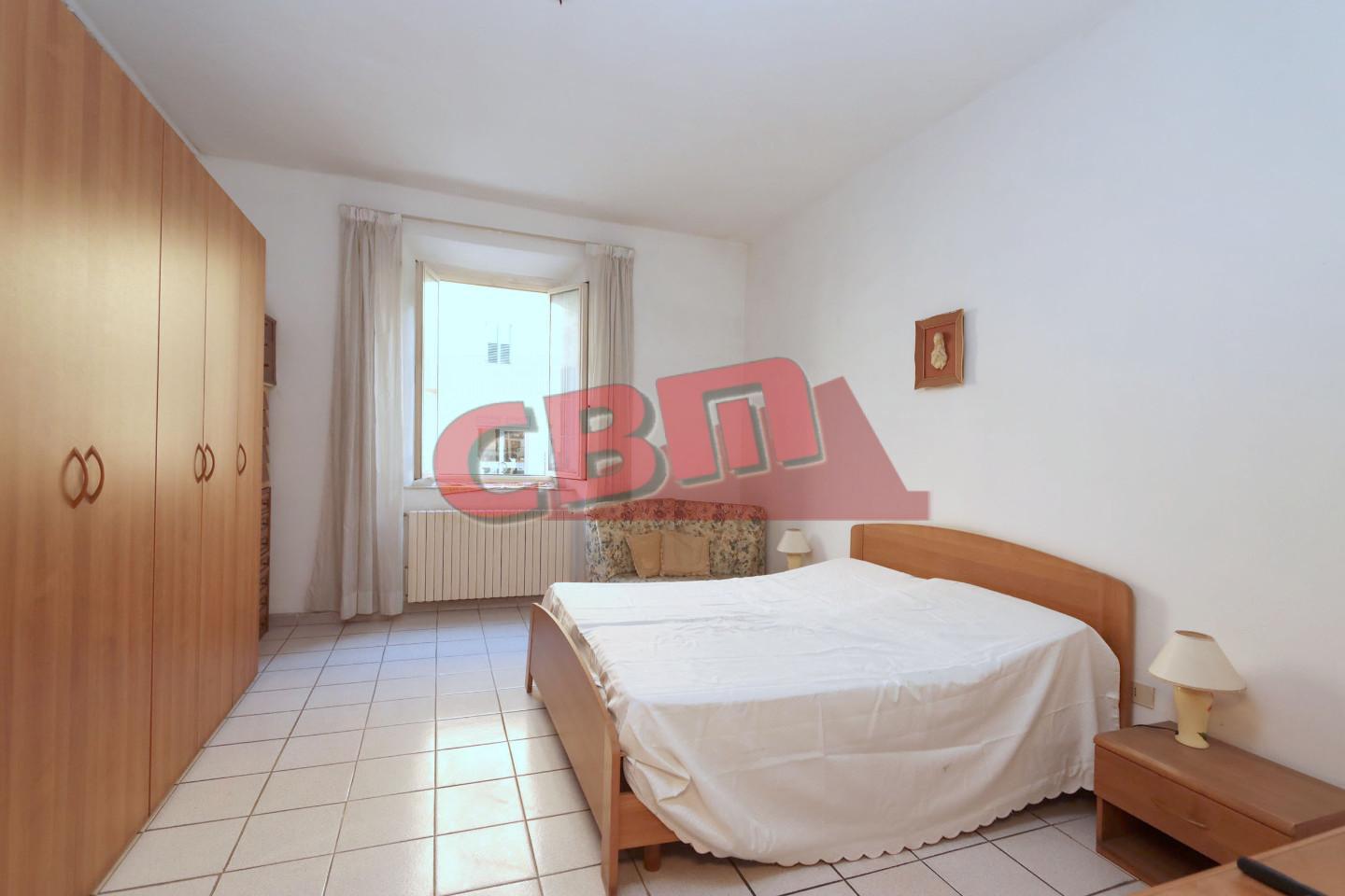 Immagine 11 di Appartamento in vendita  a Livorno