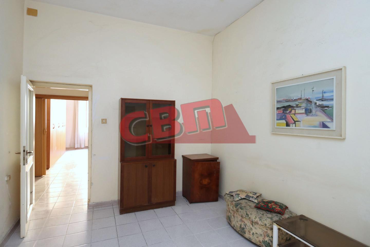 Immagine 5 di Appartamento in vendita  a Livorno