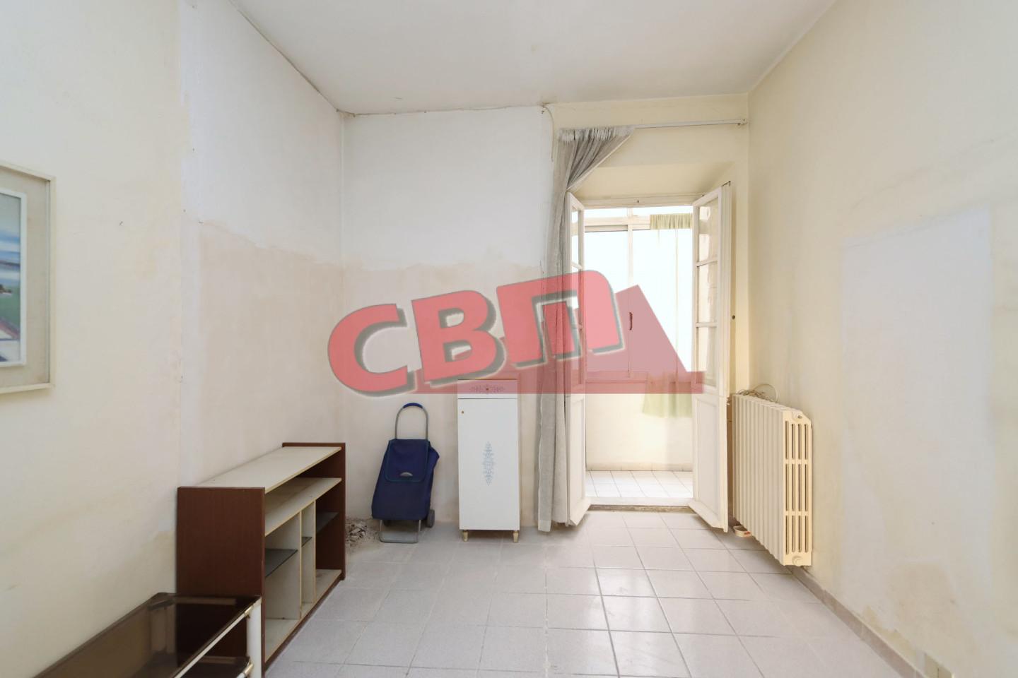 Immagine 4 di Appartamento in vendita  a Livorno