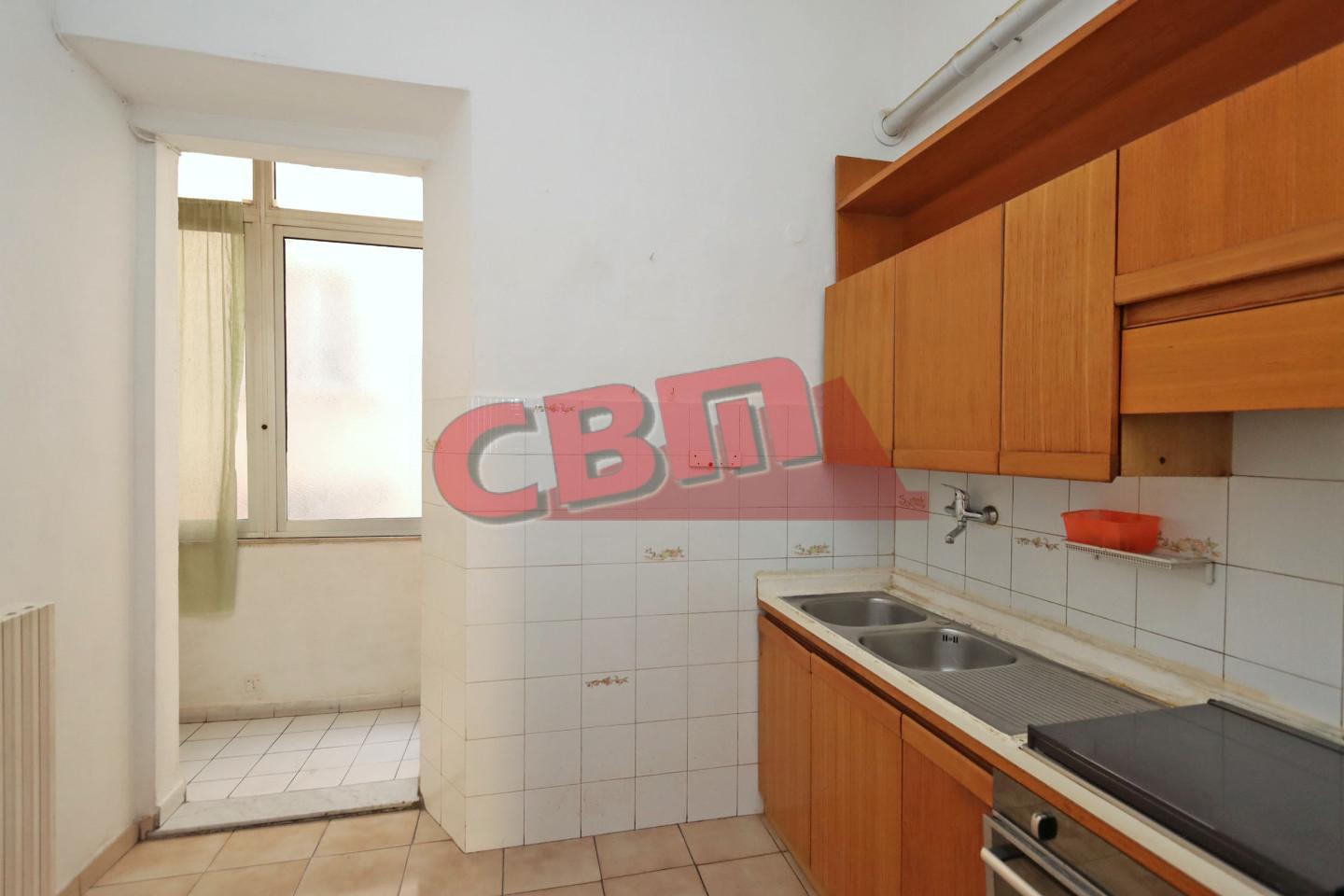 Immagine 6 di Appartamento in vendita  a Livorno