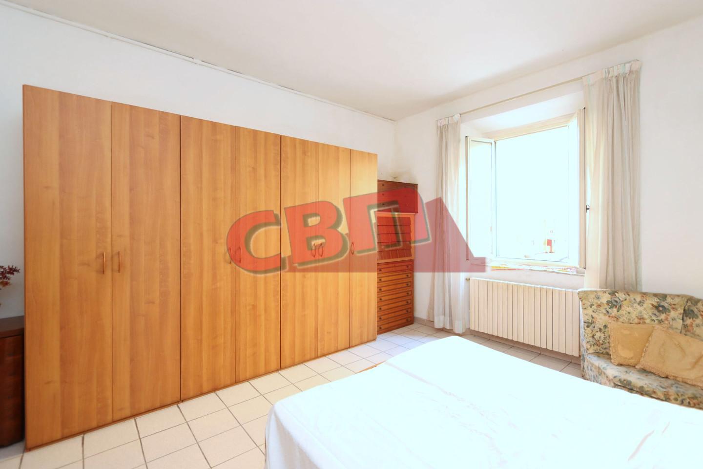 Immagine 14 di Appartamento in vendita  a Livorno