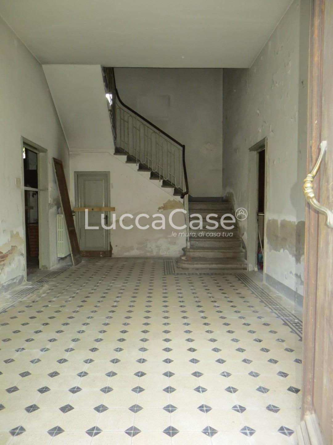 Immagine 3 di Villetta a schiera in vendita  a Fucecchio