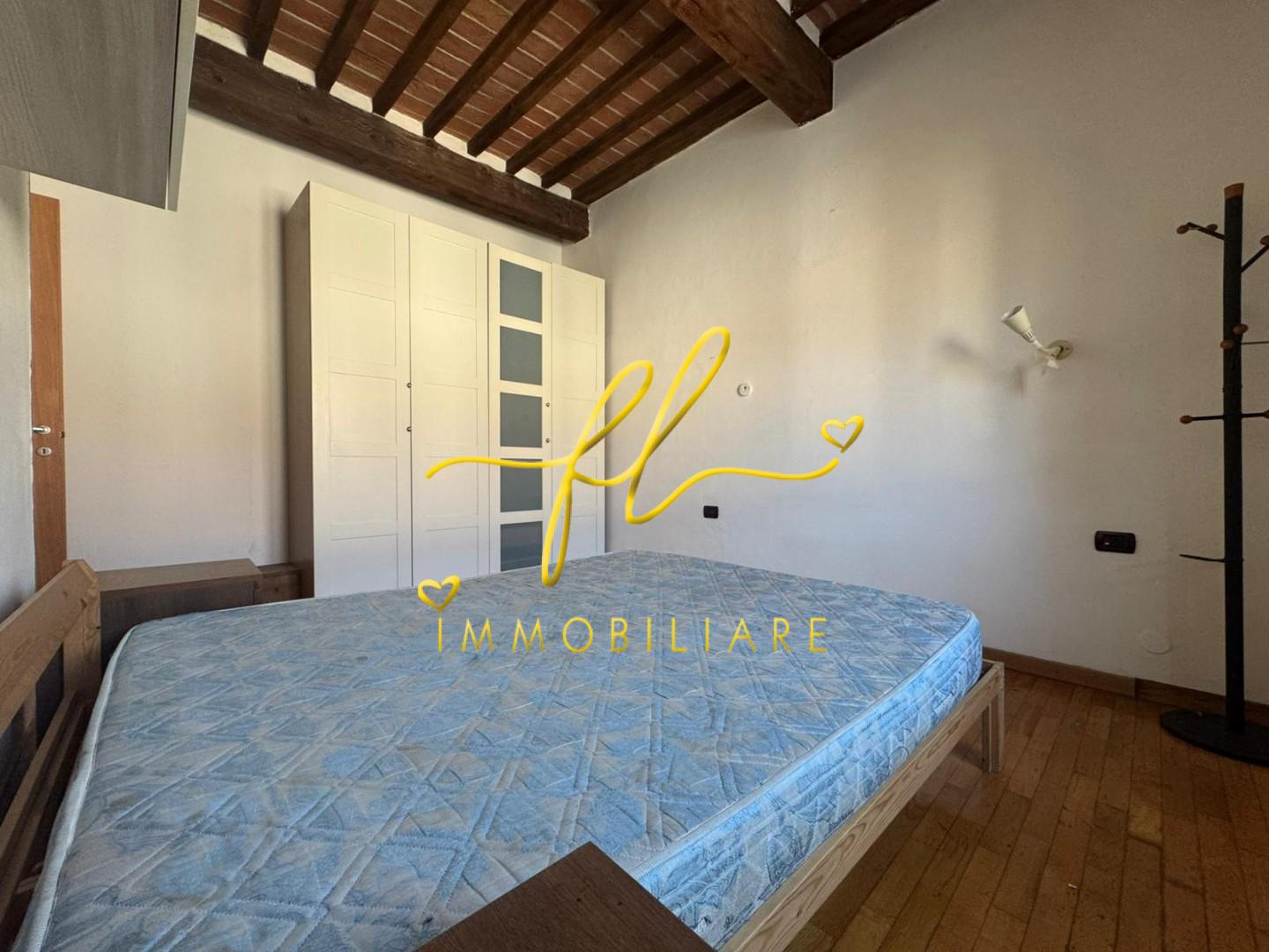 Immagine 10 di Appartamento in vendita  a Livorno