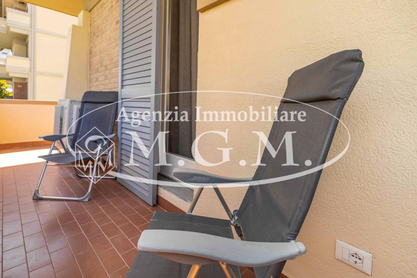 Immagine 20 di Appartamento in vendita  a Camaiore