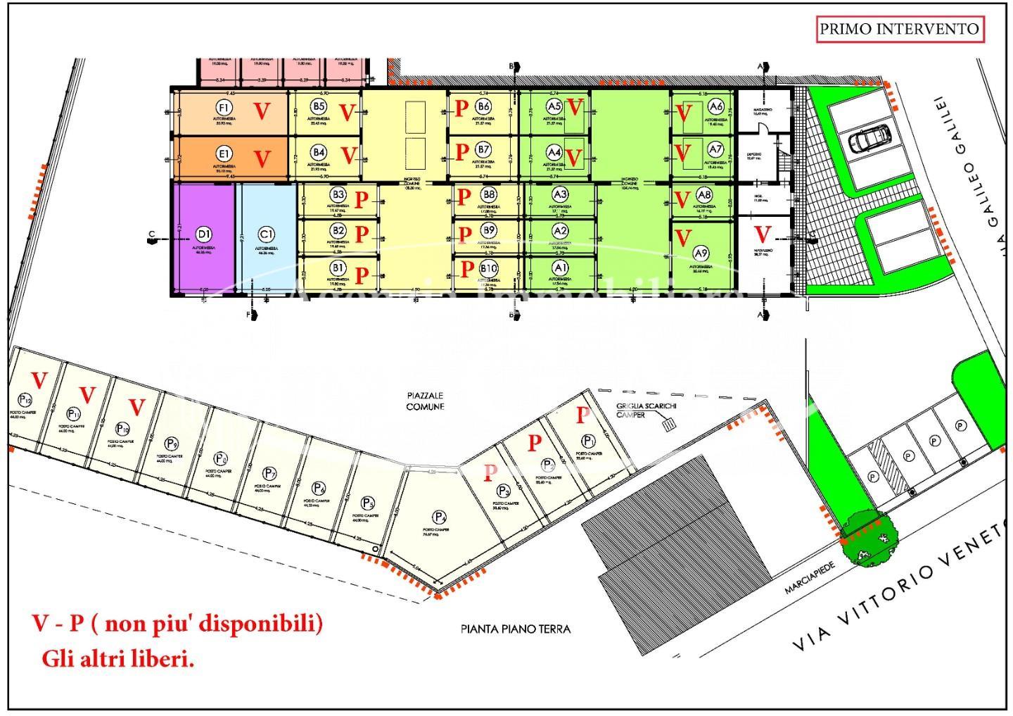 Immagine 9 di Garage in vendita  a Bientina