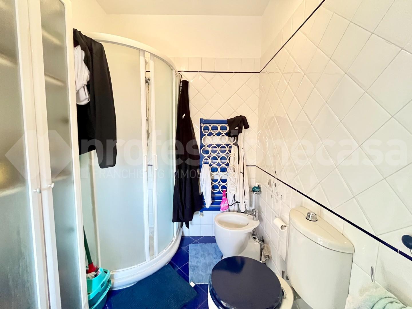 Immagine 19 di Appartamento in vendita  a Pisa