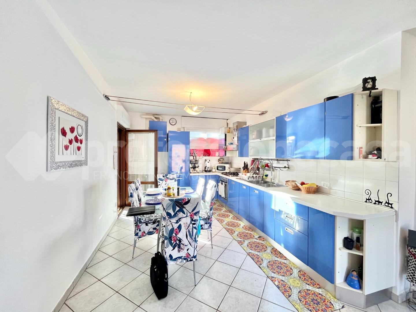 Immagine 3 di Appartamento in vendita  a Pisa