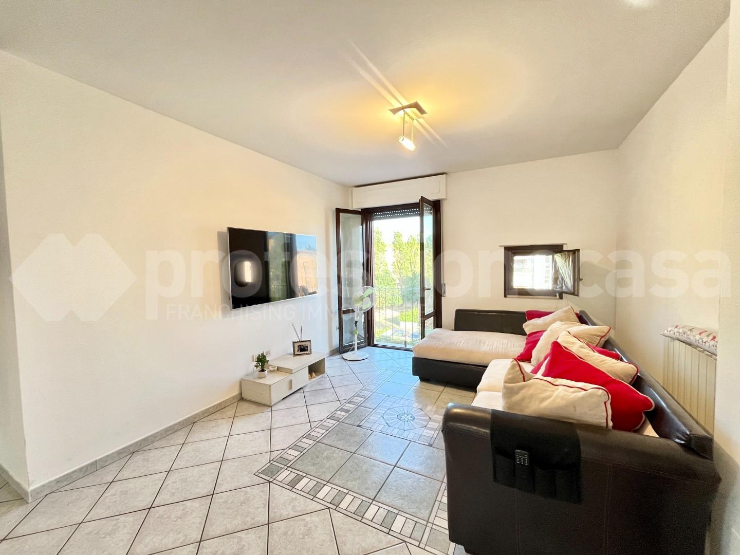 Immagine 7 di Appartamento in vendita  a Pisa