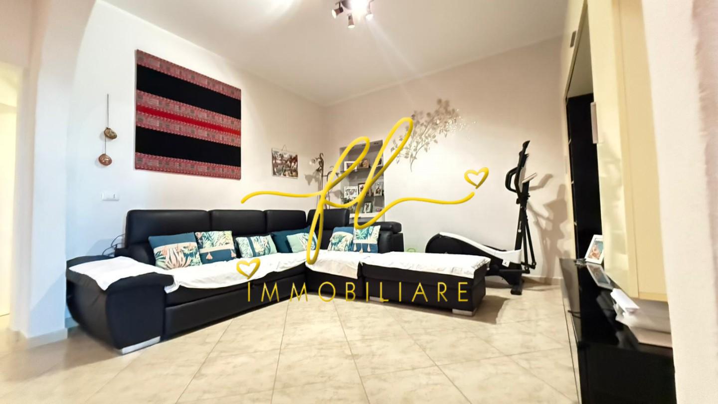 Immagine 1 di Appartamento in vendita  a Livorno