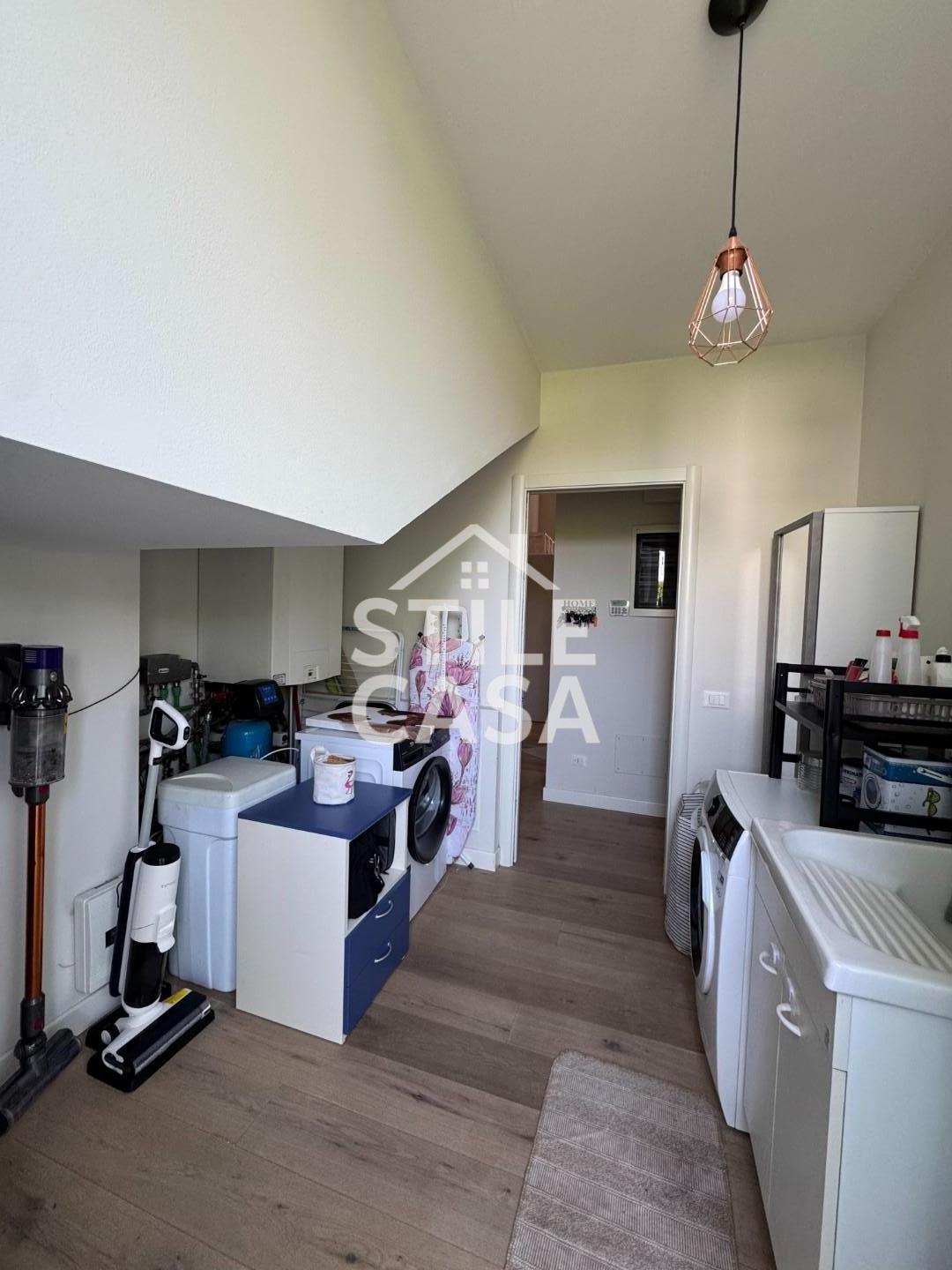 Immagine 18 di Casa bifamiliare in vendita  a Altopascio