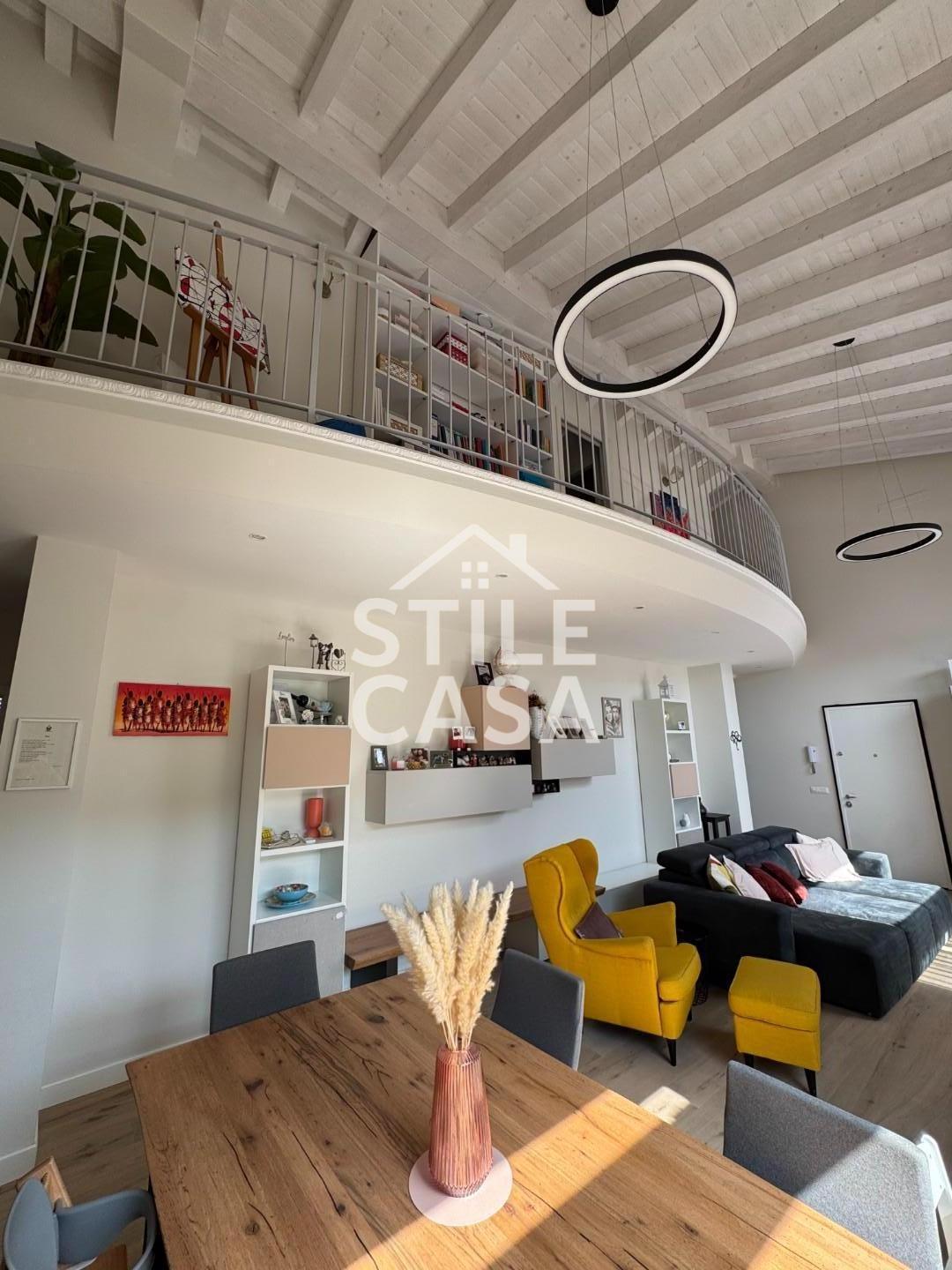 Immagine 12 di Casa bifamiliare in vendita  a Altopascio