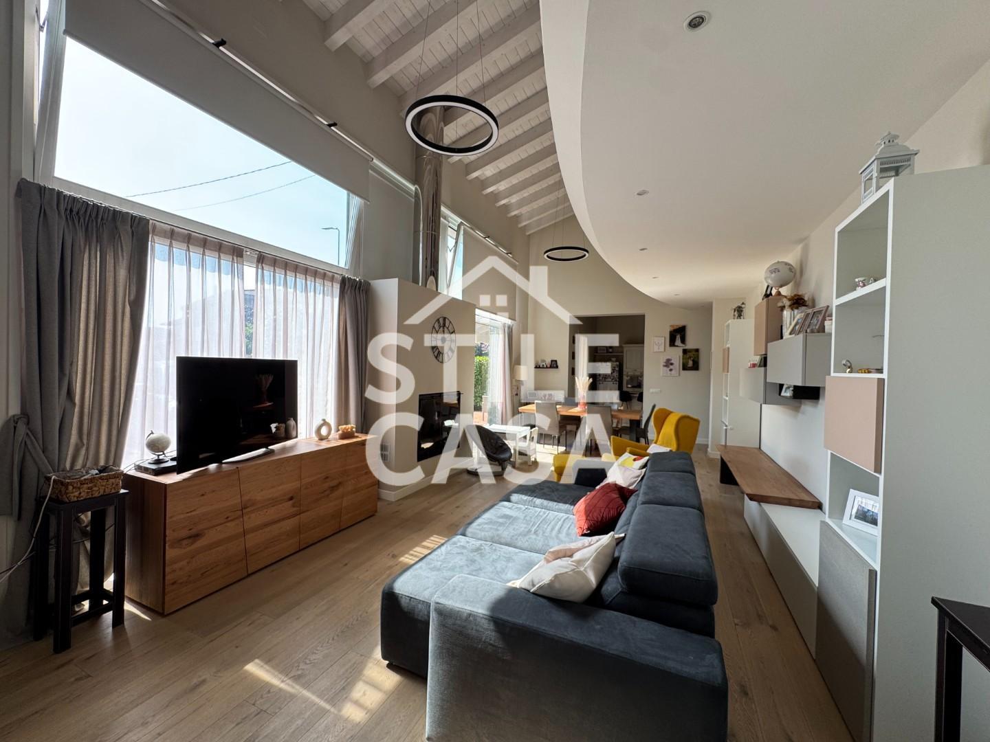 Immagine 4 di Casa bifamiliare in vendita  a Altopascio