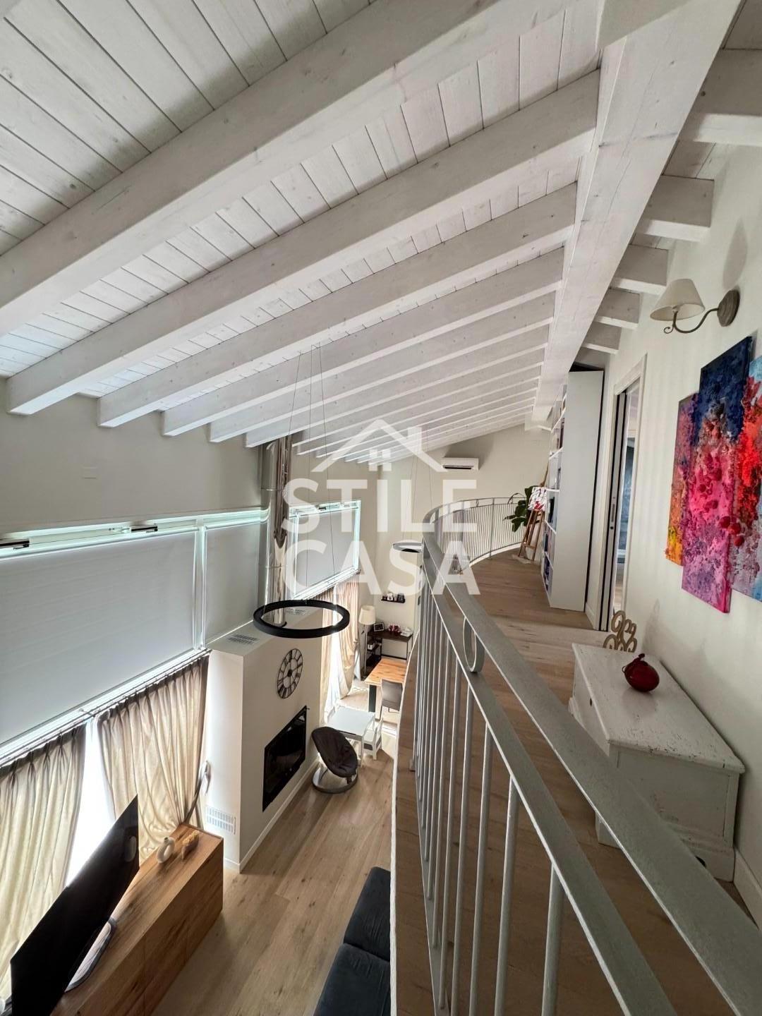 Immagine 38 di Casa bifamiliare in vendita  a Altopascio