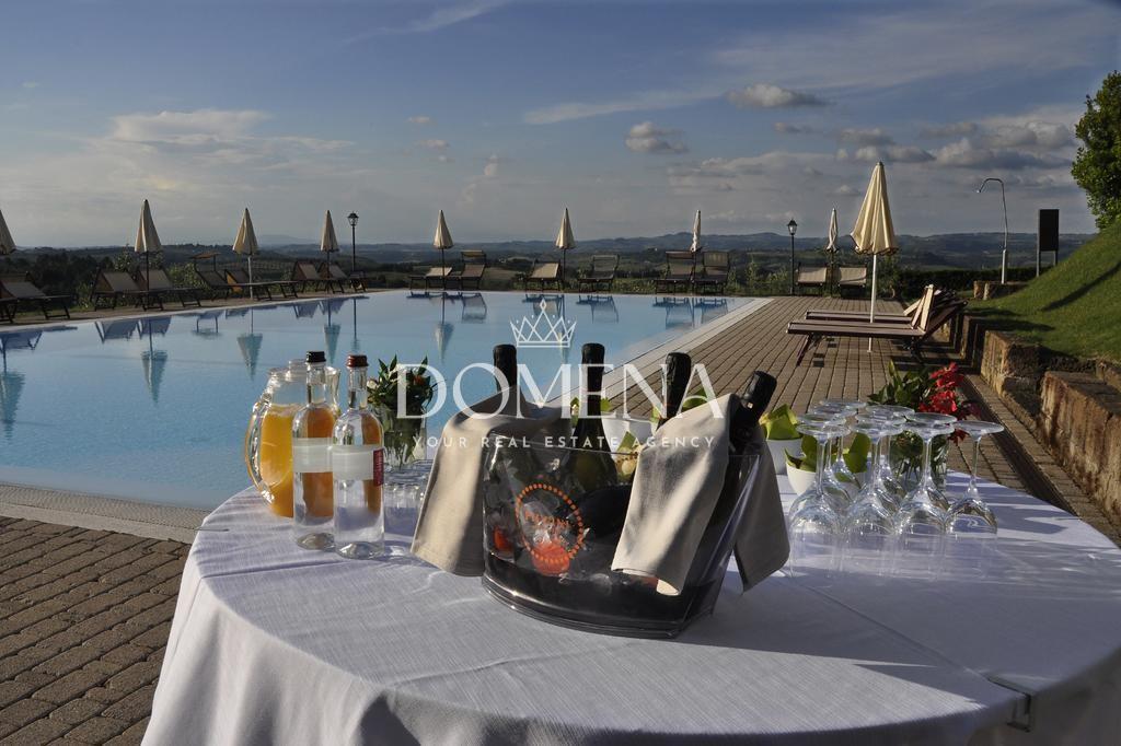 Immagine 10 di Appartamento in vendita  a San Gimignano