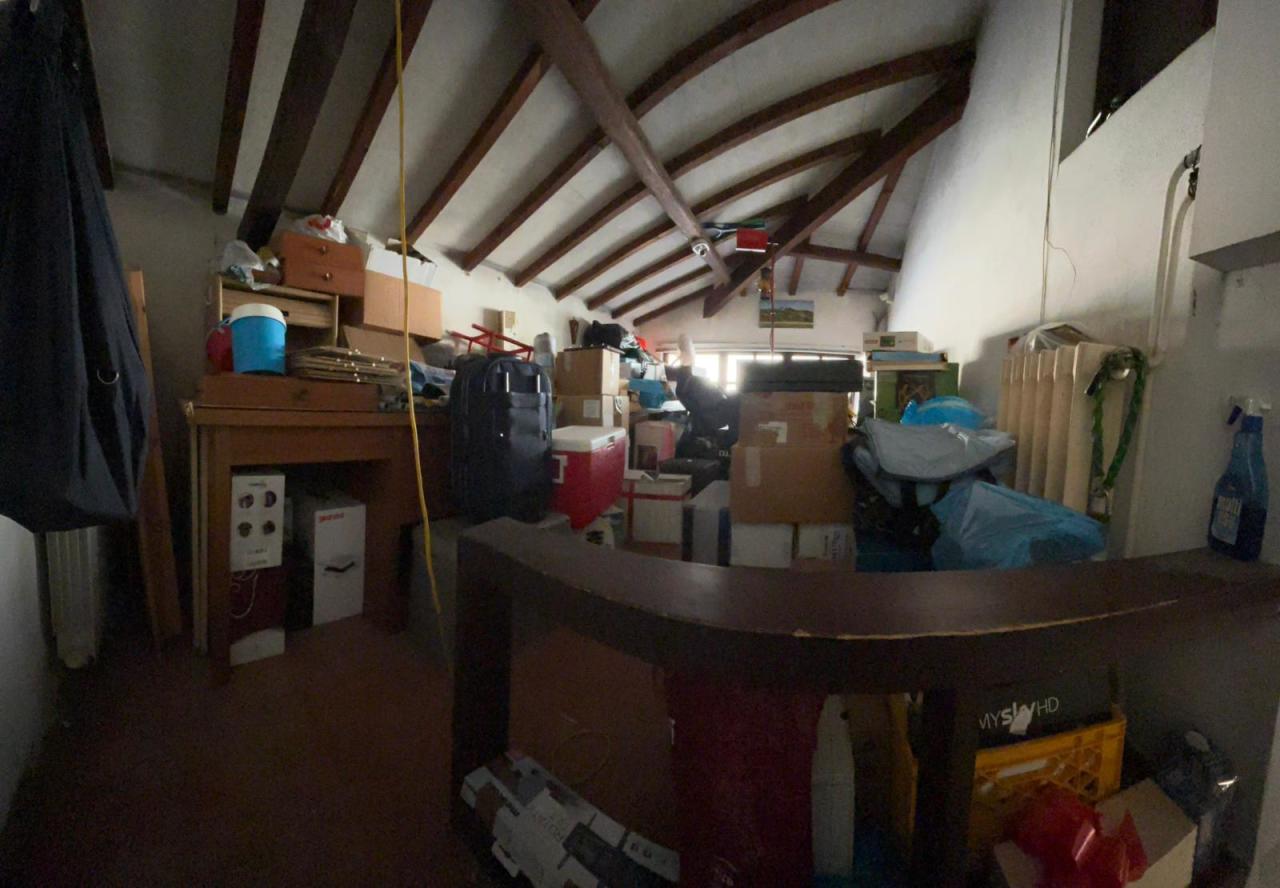 Immagine 13 di Villa in vendita  a Pisa