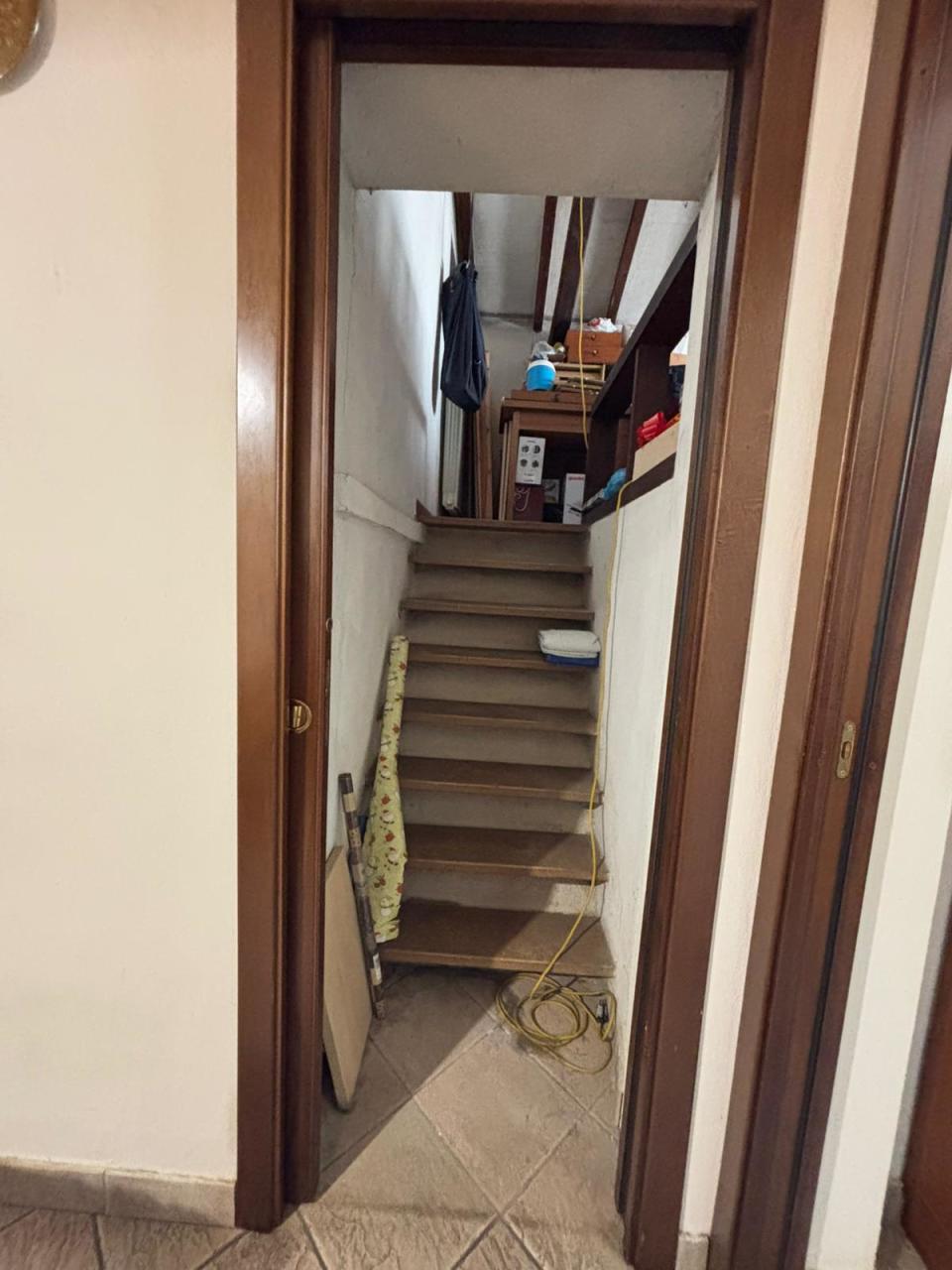 Immagine 6 di Villa in vendita  a Pisa