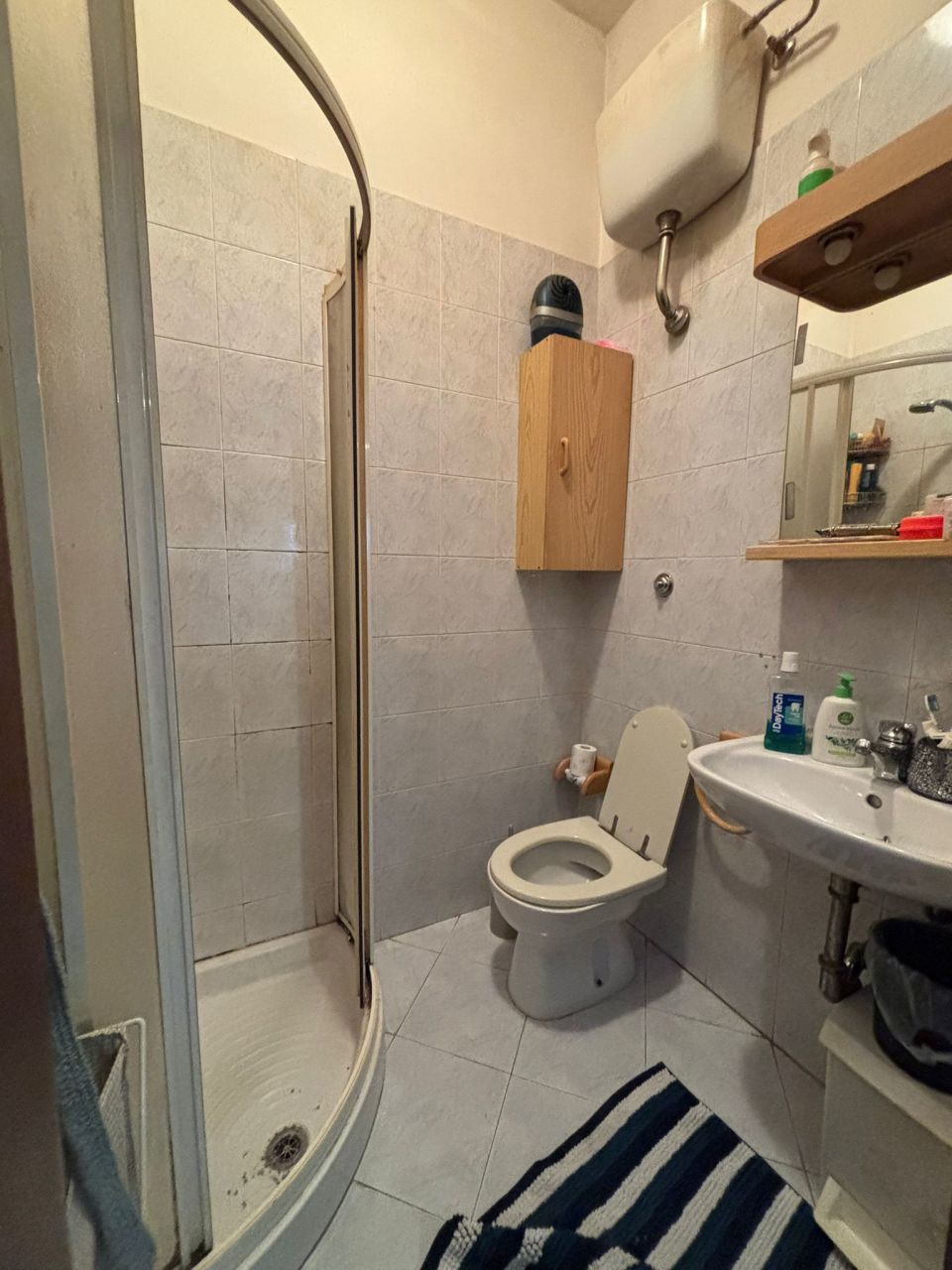 Immagine 19 di Villa in vendita  a Pisa