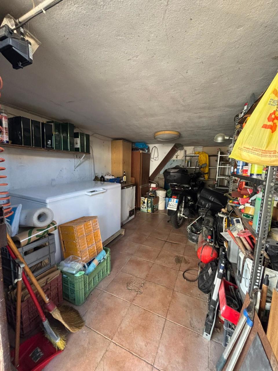 Immagine 9 di Villa in vendita  a Pisa