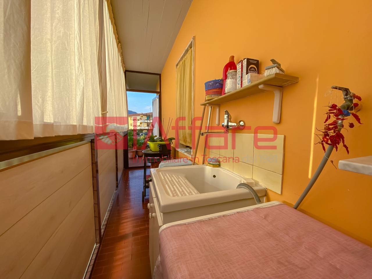 Immagine 5 di Appartamento in vendita  a Montecatini Terme