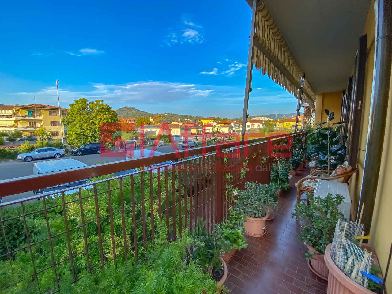 Immagine 15 di Appartamento in vendita  a Montecatini Terme