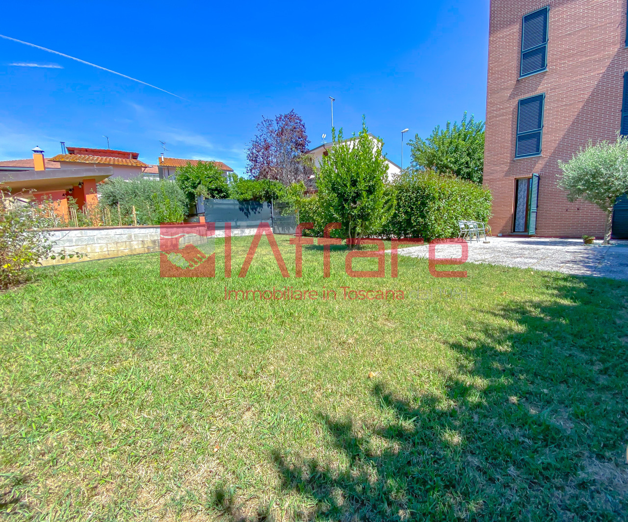 Immagine 2 di Appartamento in vendita  a Montecatini Terme