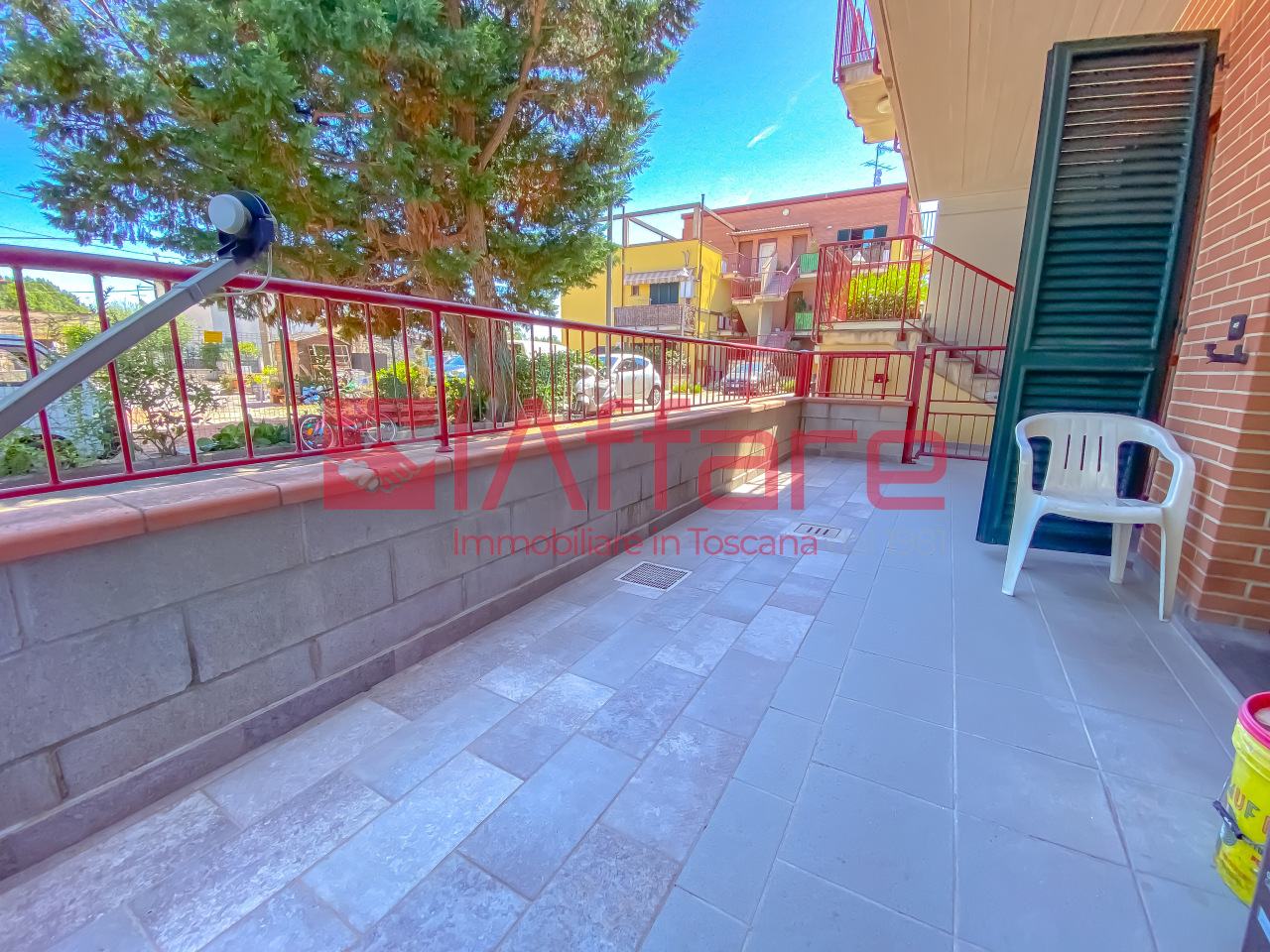 Immagine 16 di Appartamento in vendita  a Montecatini Terme