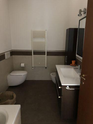 Immagine 37 di Villa in vendita  a Castelnuovo Magra