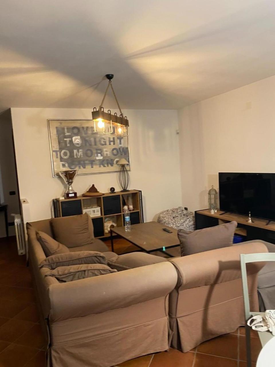 Immagine 27 di Villa in vendita  a Castelnuovo Magra