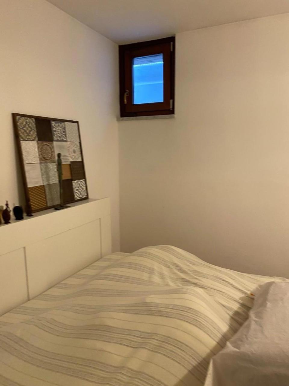 Immagine 35 di Villa in vendita  a Castelnuovo Magra