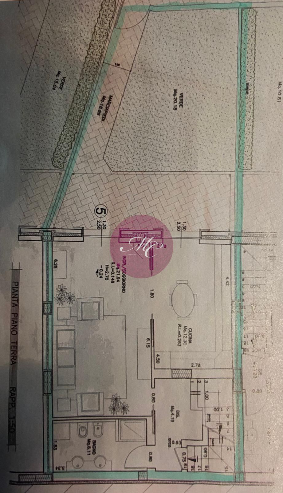 Immagine 10 di Villa in vendita  in Circonvallazione Fiume Montone Abbandonato a Ravenna