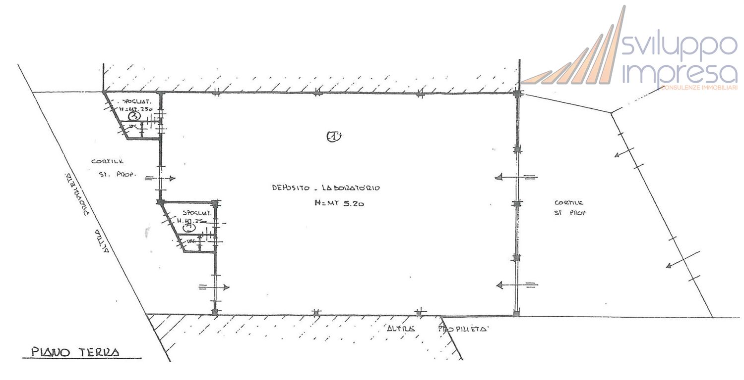 Immagine 5 di Capannone industriale in affitto  a Cologno Monzese