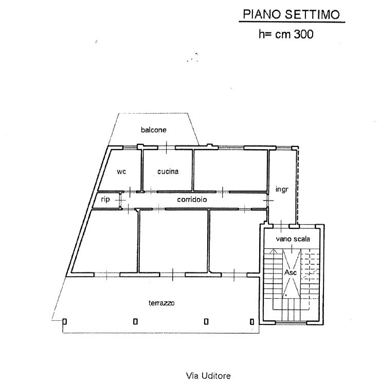 Immagine 10 di Attico in vendita  in Via Uditore a Palermo